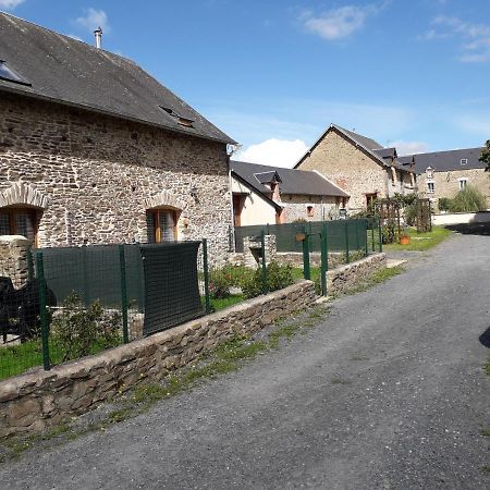 La Ferme De La Baconnerie Villa Sainte-Marguerite-d'Elle Exteriör bild